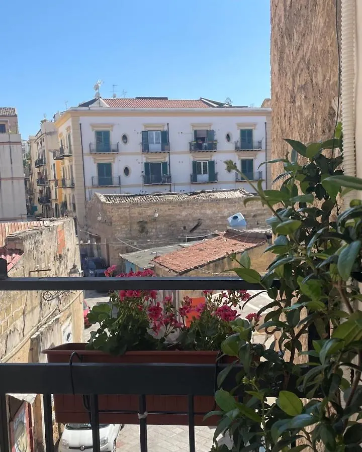 Shallah Apartment Nel Cuore Del Centro Storico Di Palermo